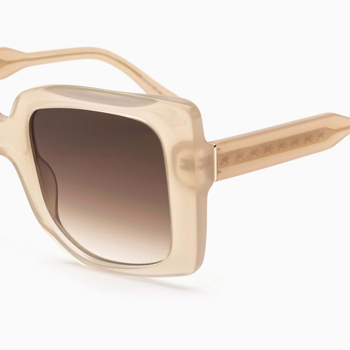 Occhiali da sole Bust Out modello Karen Sabbia