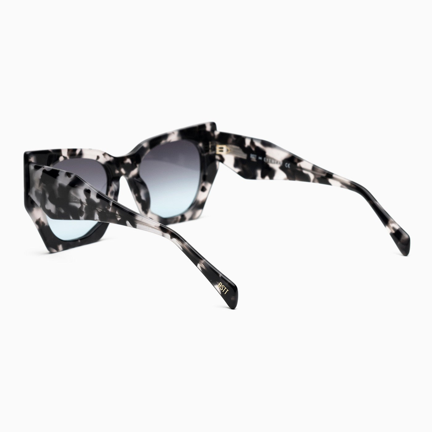 BSTT - Ferret Tartaruga Nero